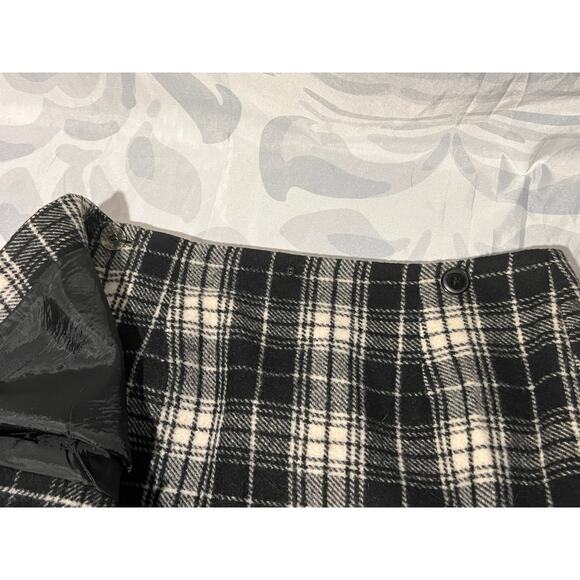 Cambridge Country Plaid Wrap Skirt Fringe Button‎ & Snap Closure Women's Size 6P - Picture 5 of 10